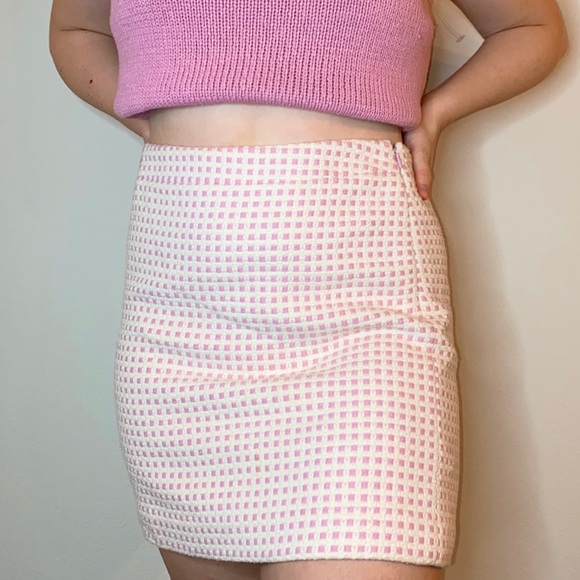 Pink Knit Mini Skirt - Picture 1 of 4